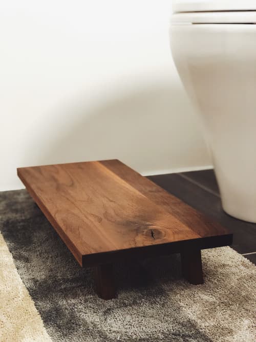 Walnut Stool | Chairs by ROOM-3. Item composed of walnut
