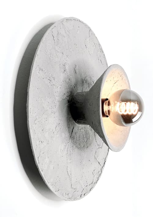 LE ROI SOLEIL | Pendants by neo