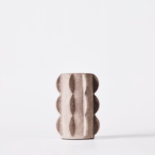 Arcissimo Vase Grey Medium | Work by District Loom