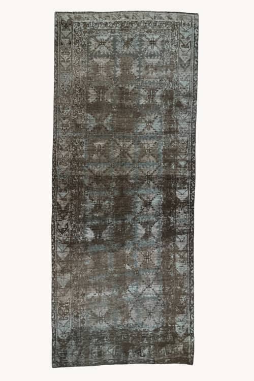 Huntley | 5’3 x 12’9 | Area Rug in Rugs by District Loom. Item composed of fabric