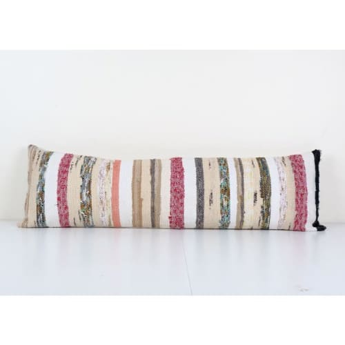 Turkish Rag Rug Pillow Cover, Extra Long Chaput Kilim Cushio | Cushion in Pillows by Vintage Pillows Store