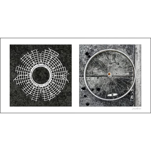 Round Pair #04: Starburst and Bicycle Wheel | Photography by Susan Bowen Photos