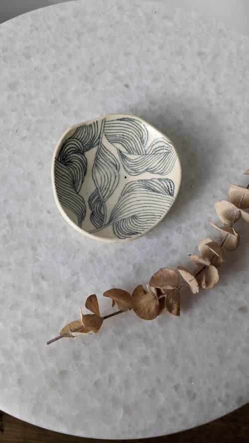 Jewelry dish | Decorative Tray in Decorative Objects by TinyDogCeramics. Item composed of ceramic