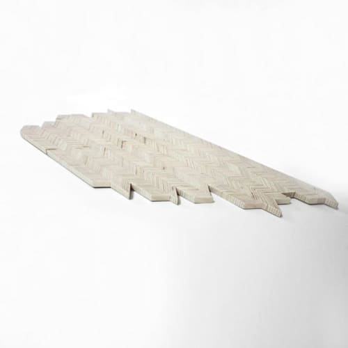 Léon board - planche | Serving Board in Serveware by Nadine Hajjar Studio. Item made of wood works with minimalism & contemporary style