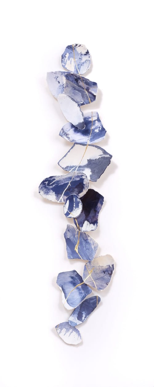Totem 9 V - LIMITED EDITION PRINT | Prints by Elisa Sheehan. Item composed of paper