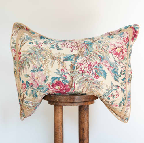 Vintage Floral RL with Braided Jute Trim Pillow Set of 2 - 20x26 | Pillows by Vantage Design