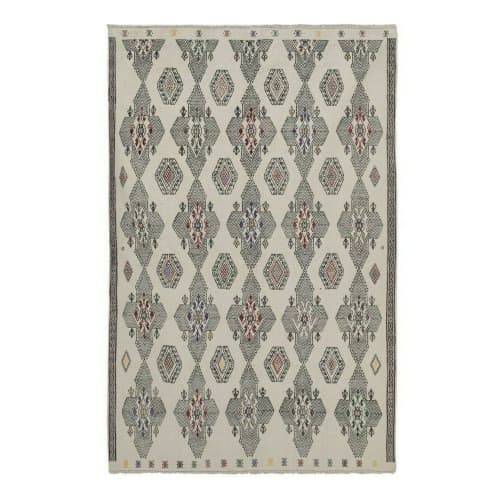 Turkish Kilim Rug, Canvas Vintage Turkish, Embroided Jajim | Area Rug in Rugs by Vintage Pillows Store. Item made of fiber