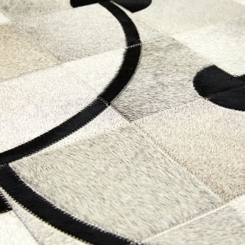 Natural Cowhide Entry Rug / Carpet – Wood Rattan S by Finara | Wescover ...