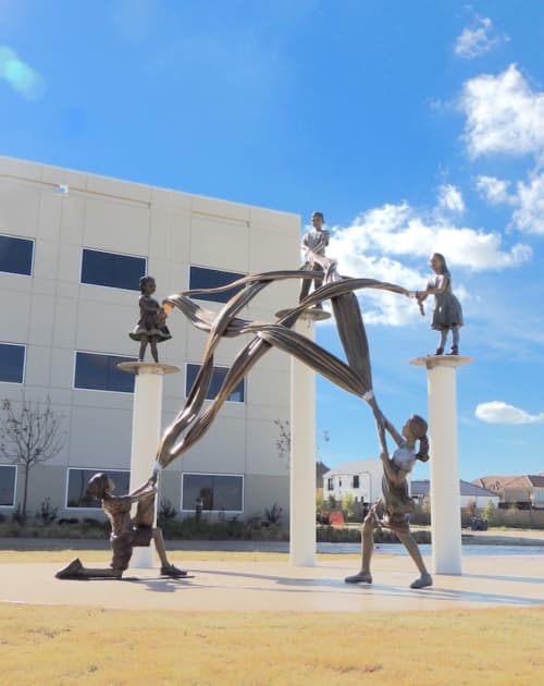 Star Strength | Public Sculptures by Angela Mia De la Vega Studios, Inc. | Stonebrook Business Park in Frisco