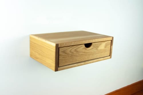 Cloud White | Floating Table in Tables by Curly Woods. Item composed of oak wood and concrete in modern style