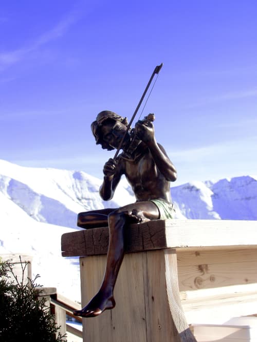 VIOLINIST | Sculptures by Eleanor Cardozo. Item made of bronze
