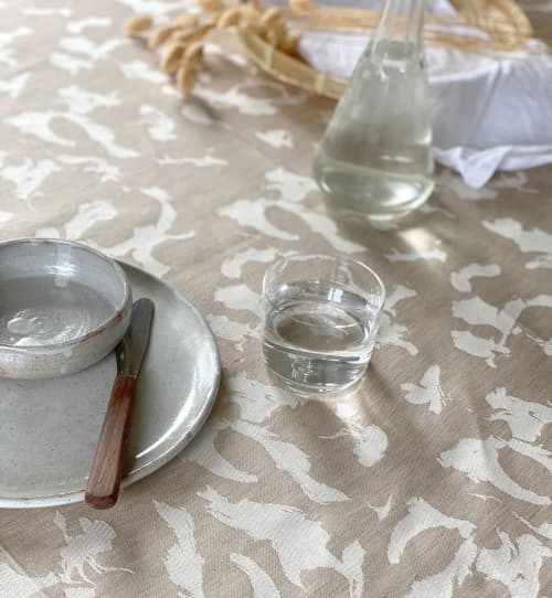 Table Cloth 350 cm Marble Damask | Tablecloth in Linens & Bedding by Plesner Patterns. Item composed of cotton