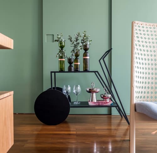 VELVET Tea Cart | Furniture by Tiago Curioni Studio | CASACOR in Jardim Everest