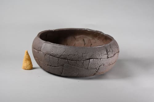 Cab-3 | Planter in Vases & Vessels by COM WORK STUDIO