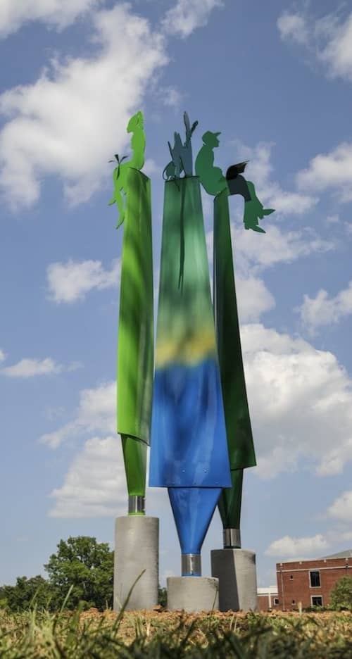 THREE SHADES OF GREEN | Public Sculptures by jim collins sculpture | The University of Tennessee at Chattanooga in Chattanooga. Item composed of metal