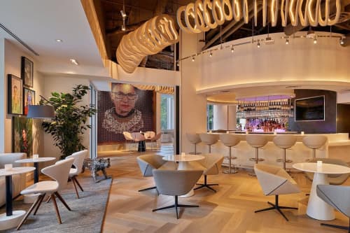 Hear Me Roar | Sculptures by Brian Mock | Hotel Zena in Washington. Item composed of steel