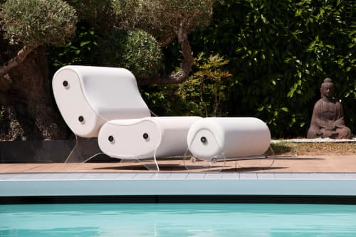 KUUMO Design MW06 ARMCHAIR | Chairs by KUUMO Design. Item made of fabric & steel compatible with contemporary and modern style