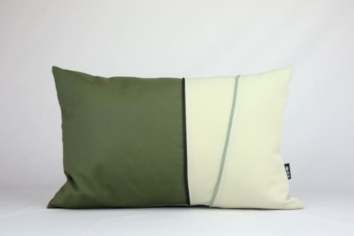 BOTANICA COLLECTION - BOTANICA D4 cushion | Pillows by EBOliving. Item composed of cotton