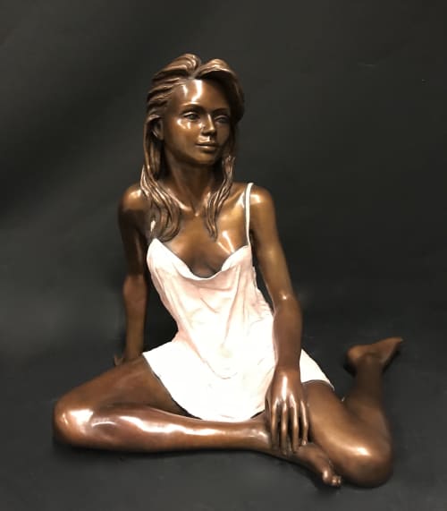 Eleanor Cardozo | Ornament in Decorative Objects by Eleanor Cardozo. Item composed of bronze