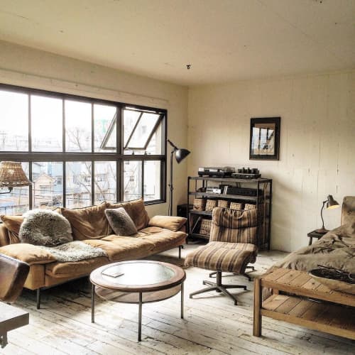 DT SOFA 3Seater, RAGTIME ROCKING CHAIR, GT ROUND LOW TABLE by TRUCK