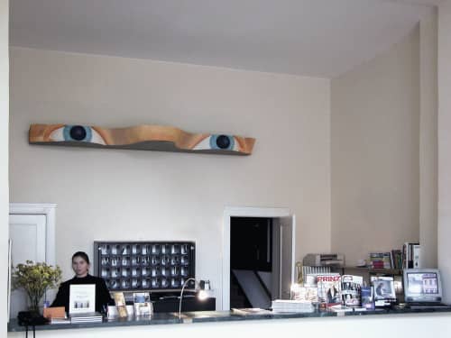 Artworks in a hotel room | Sculptures by Hans van Meeuwen | Arte Luise Arthotel in Berlin