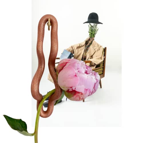 Kurba Copper Holder for mementos | Decorative Objects by Prin Nadi. Item in minimalism or contemporary style