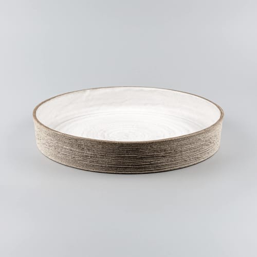 Handmade Carved Platter Nedar Cubit | Decorative Plate in Decorative Objects by Svetlana Savcic / Stonessa. Item made of stoneware works with minimalism & japandi style