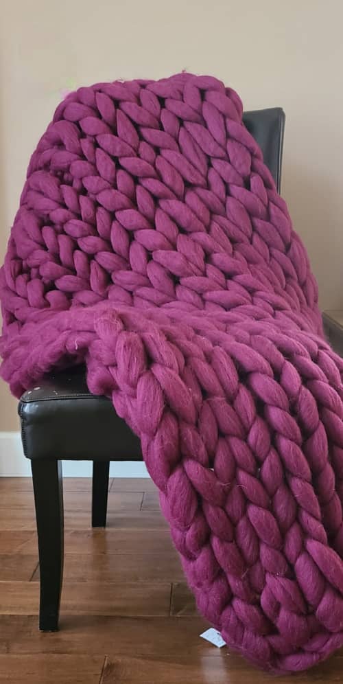 50×70 Chunky Knit Merino Wool blanket by Knit Like A Boss