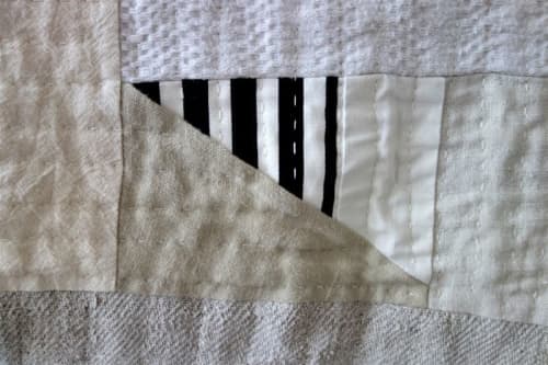 White | Flowers | Linen Quilt | Embroidery in Wall Hangings by DaWitt | Daniela Witt Studio in Leipzig. Item made of cotton compatible with contemporary and country & farmhouse style