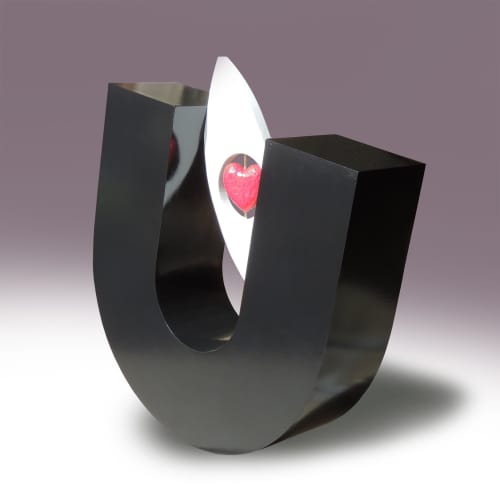 "Eye Love U" | Public Sculptures by Justin Deister. Item made of steel