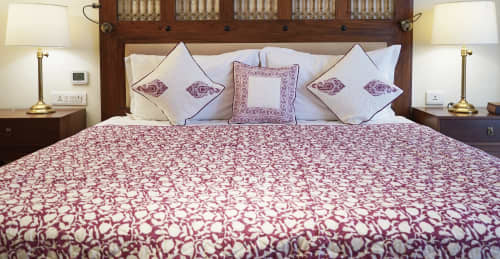 Bold Floral Garden Quilt | Linens & Bedding by Jaipur Bloc House. Item made of cotton