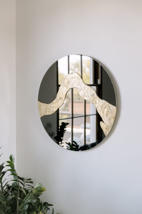 "Glissando Crossover"-Round | Mirror in Decorative Objects by Candice Luter Art & Interiors. Item made of glass