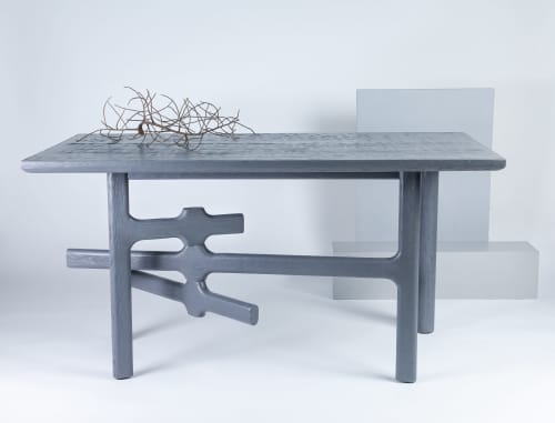 IXIA Desk Red Oak By Daniel Couttolenc | Tables by Daniel Couttolenc. Item composed of oak wood in boho or minimalism style