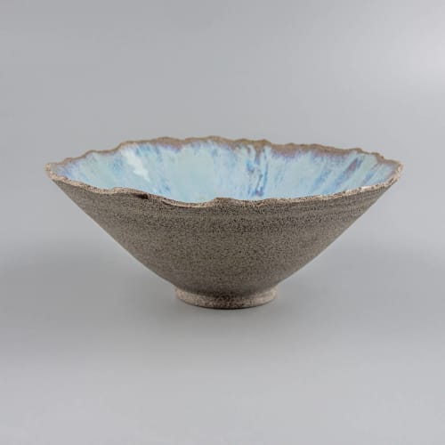 Handmade Bowl Chessa Lisea | Decorative Bowl in Decorative Objects by Svetlana Savcic / Stonessa. Item made of stoneware compatible with modern style