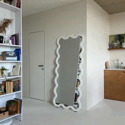 Hvyli 16 - Full Length Mirror | Decorative Objects by oitoproducts. Item made of wood with glass works with minimalism & contemporary style