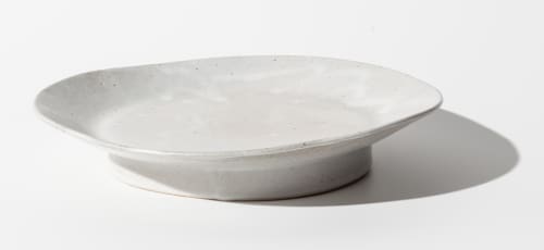 Riley - Satin White | Plate in Dinnerware by Len Carella. Item made of stone