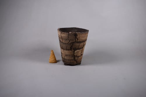 Hk-1 | Planter in Vases & Vessels by COM WORK STUDIO