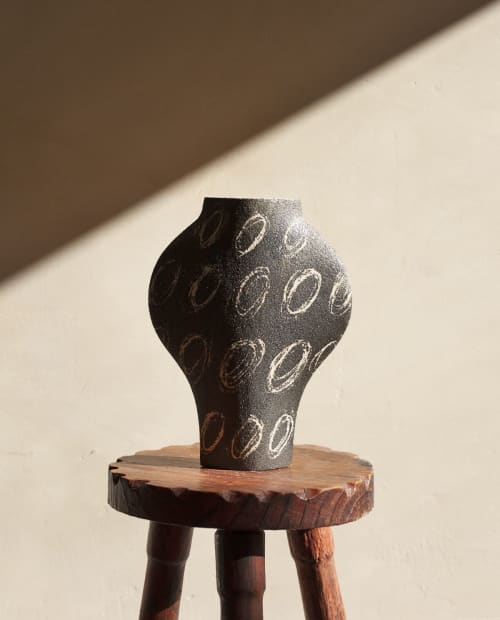 Ceramic Vase ‘Dal - Negative Big Rounds’ | Vases & Vessels by INI CERAMIQUE