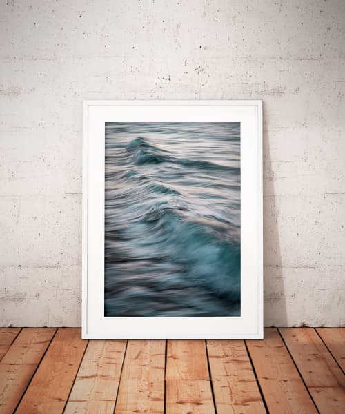 The Uniqueness of Waves XXXVII | Limited Edition Print | Photography by Tal Paz-Fridman | Limited Edition Photography. Item made of paper works with contemporary & country & farmhouse style