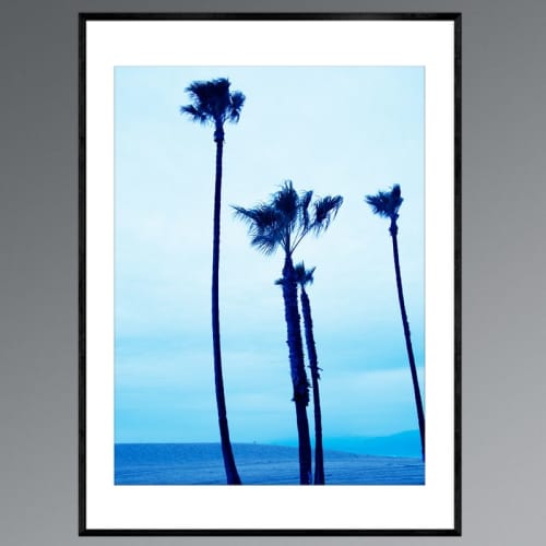 Venice Beach Blue Palmtrees II | Photography by Robert van Bolderick. Item made of paper