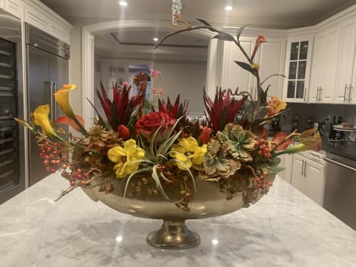 Silk floral arrangement | Floral Arrangements by Fleurina Designs. Item made of fiber