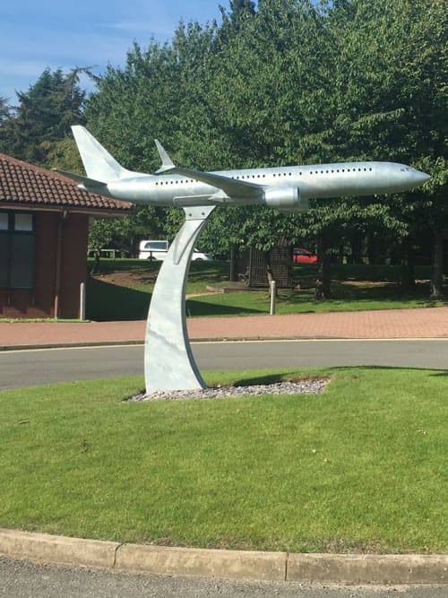 Airplane sculpture | Public Sculptures by Tim Roper | East Midlands Airport in Castle Donington