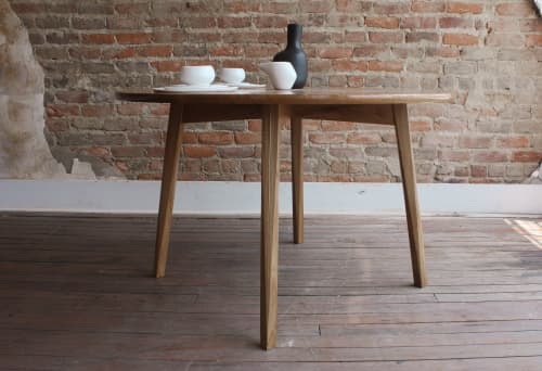 Sandy's Circle of Life Nook Table | Coffee Table in Tables by Alicia Dietz Studios. Item composed of oak wood