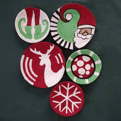 Handmade, personalized African wall plates | Decorative Plate in Decorative Objects by Sarmal Design. Item composed of cotton and synthetic in contemporary or art deco style
