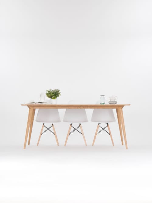 Extending White Oak Dining Table | Tables by Mo Woodwork. Item made of oak wood compatible with minimalism and mid century modern style