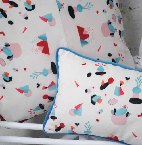 Coussin Cousine | Beds & Accessories by Super Illustrator