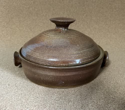 Casserole dish with Lid | Pot in Cookware by Sheila Blunt