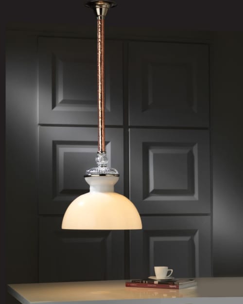 hd014 | Pendants by Gallo. Item made of brass with glass