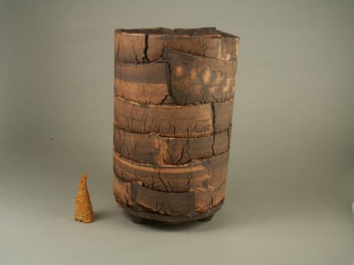Ch3.3-1 | Planter in Vases & Vessels by COM WORK STUDIO
