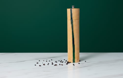 Sculptural Oak & Emerald Green Epoxy Pepper Mill Unique Art | Dinnerware by Holzkunst Samuel Meisinger. Item made of oak wood works with modern style